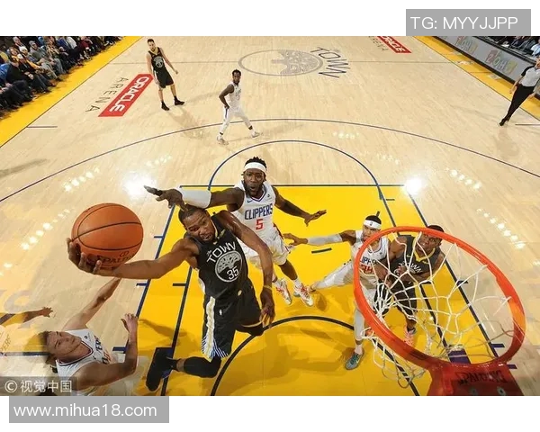 盐城湖与堪萨斯城的精彩对决展现体育魅力与团队精神